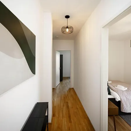 Luxurioeses 4-zimmer-apt Im Boutique-stil I Top-lage I Familienfreundlich I Balkon I Kueche I Netflix I Kostenloser Parkplatz I 110 M2 * Eltville am Rhein