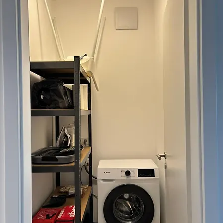 Appartement Luxurioeses 4-zimmer-apt Im Boutique-stil I Top-lage I Familienfreundlich I Balkon I Kueche I Netflix I Kostenloser Parkplatz I 110 M2 Eltville am Rhein