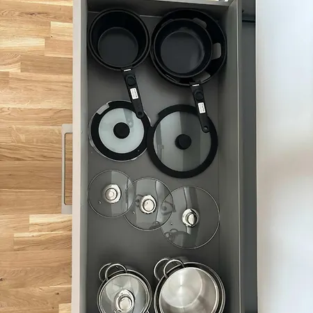 Luxurioeses 4-zimmer-apt Im Boutique-stil I Top-lage I Familienfreundlich I Balkon I Kueche I Netflix I Kostenloser Parkplatz I 110 M2 Apartman *