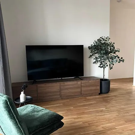 Luxurioeses 4-zimmer-apt Im Boutique-stil I Top-lage I Familienfreundlich I Balkon I Kueche I Netflix I Kostenloser Parkplatz I 110 M2 * Eltville am Rhein